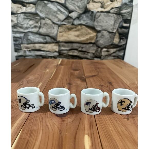 Vintage NFL Mini Mugs - Picture 2 of 7